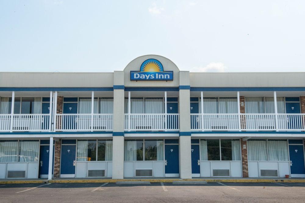 Days Inn By Wyndham Waynesboro Kültér fotó